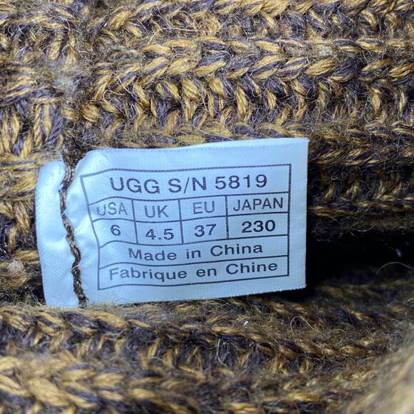 UGG Women’s Cardy Brown Gold Knit Pull On Winter Boots Size US 6 - Picture 8 of 10